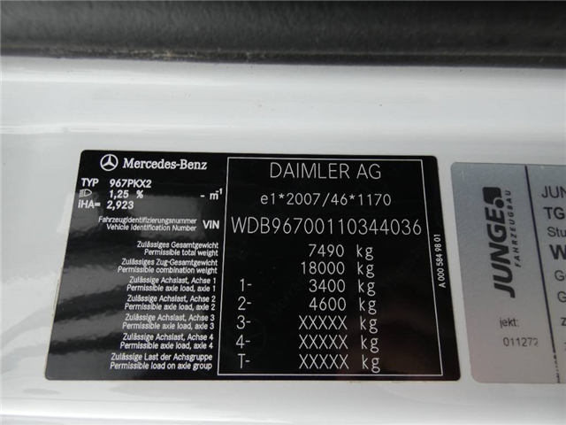 Mercedes-Benz Atego 818