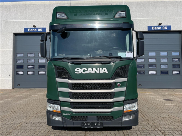 Scania R 450 A6x2/2NA